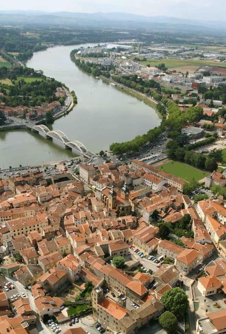 Charmant Appartement Au Coeur De Neuville - Lyon A 20Mn Esterno foto